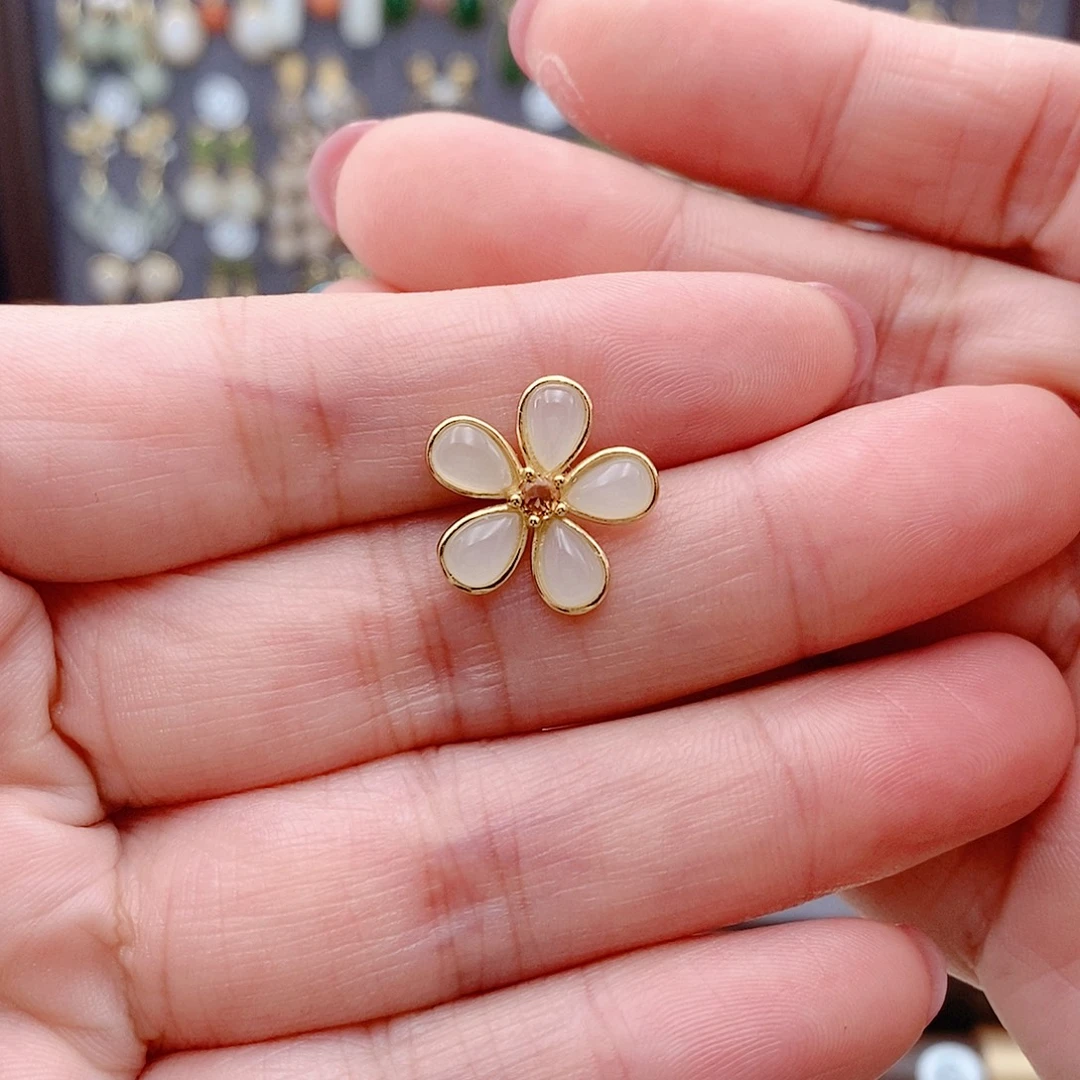 风***雨和田玉银S925镶嵌耳饰