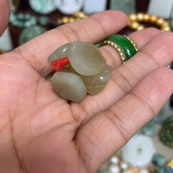 和田玉（糖玉）颈饰未镶嵌谢****?漂亮88888888