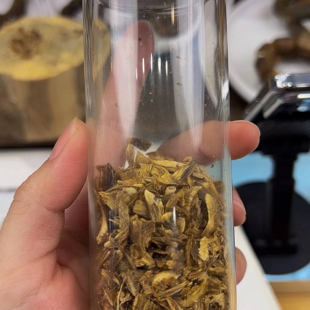 沉香碎屑沉香D003原材料（08算盘单圈多样性发一条