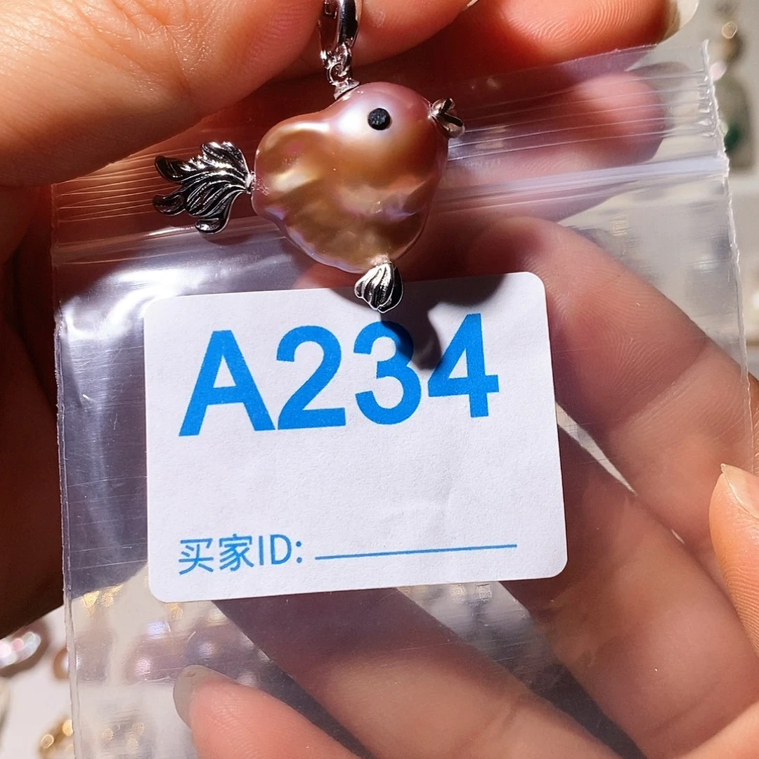 颈饰未镶嵌淡水珍珠