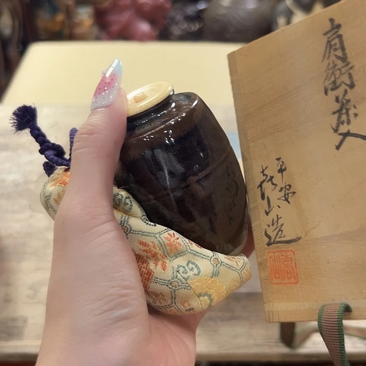 瓷片陶瓷制品行业也出现