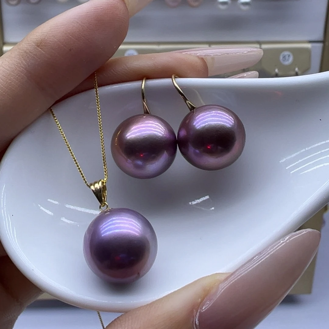 淡水珍珠18K金镶嵌吊坠(赠链)