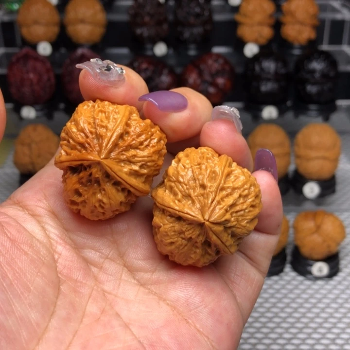 橄榄核吊坠21密石三楞