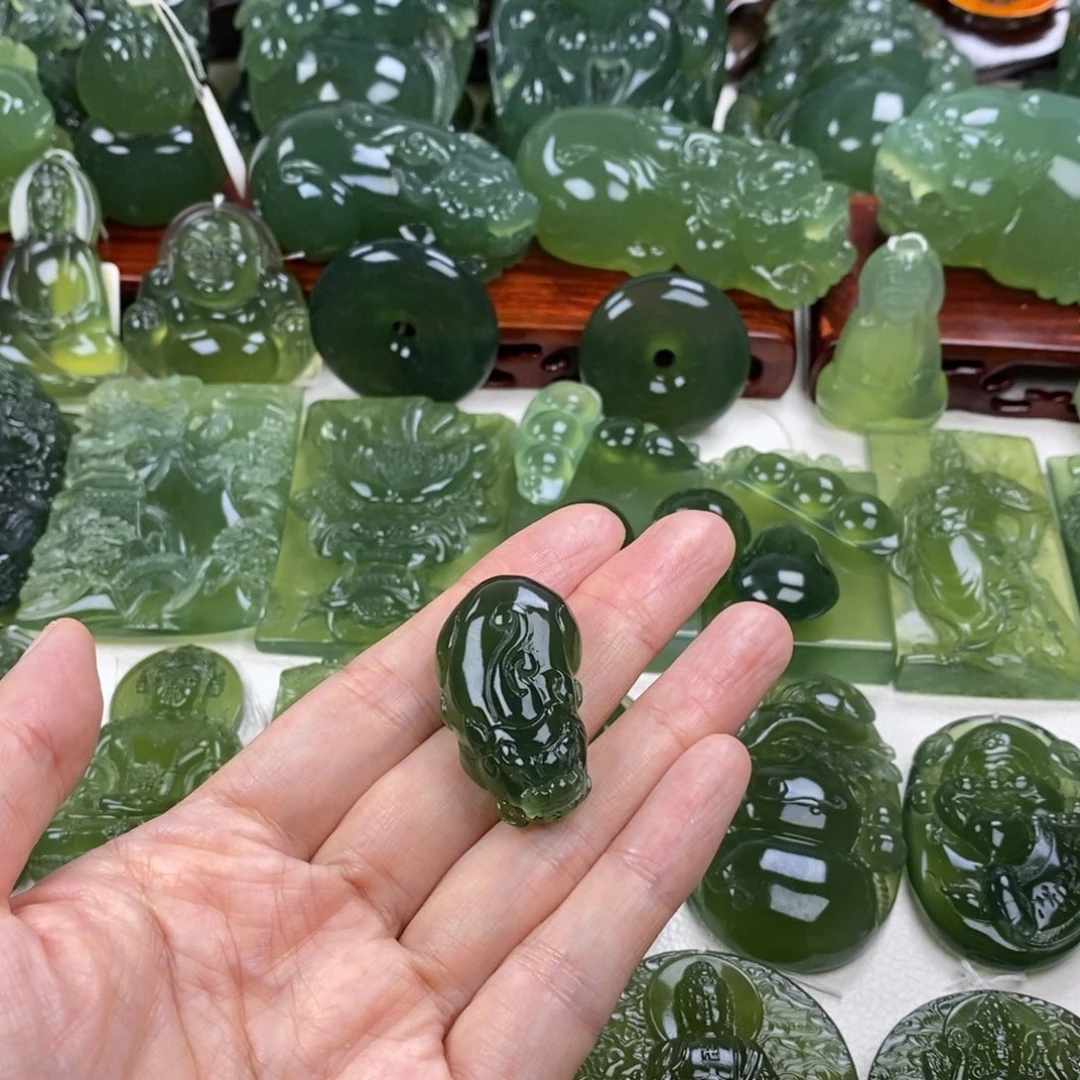 犟***哥未镶嵌岫玉挂件挂件