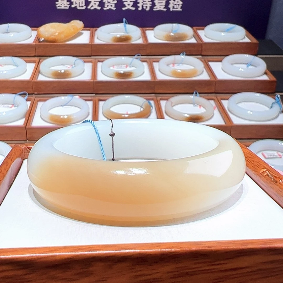 和田玉手镯 53 54未镶嵌