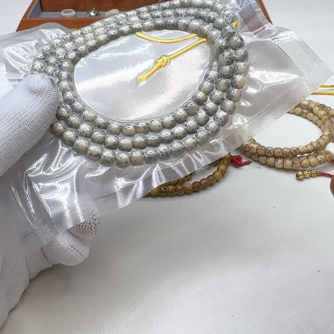 星月菩提手串23尊宠糯冰绿河豚7左右桶108