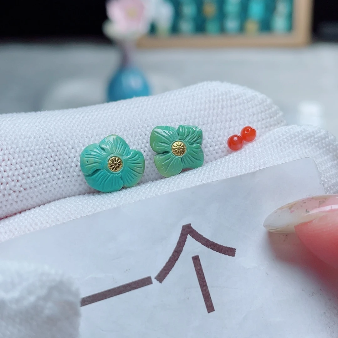 南红玛瑙未镶嵌珠宝奇石