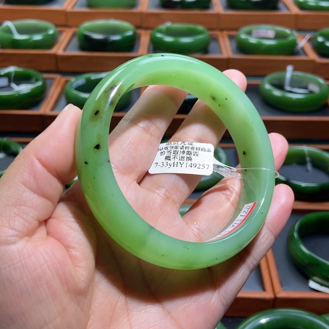 和田玉（碧玉）未镶嵌手镯苹果绿6263