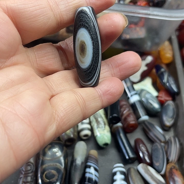 仙***君玛瑙/玉髓未镶嵌颈饰