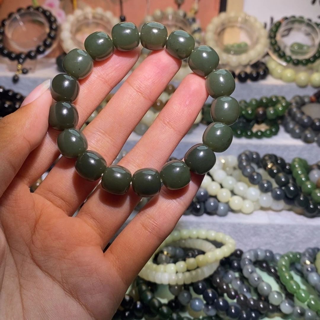 和田玉未镶嵌手链