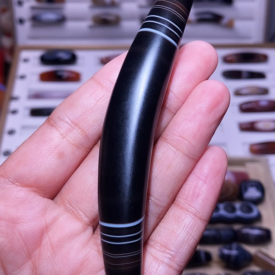 未镶嵌挂件玛瑙/玉髓江**措