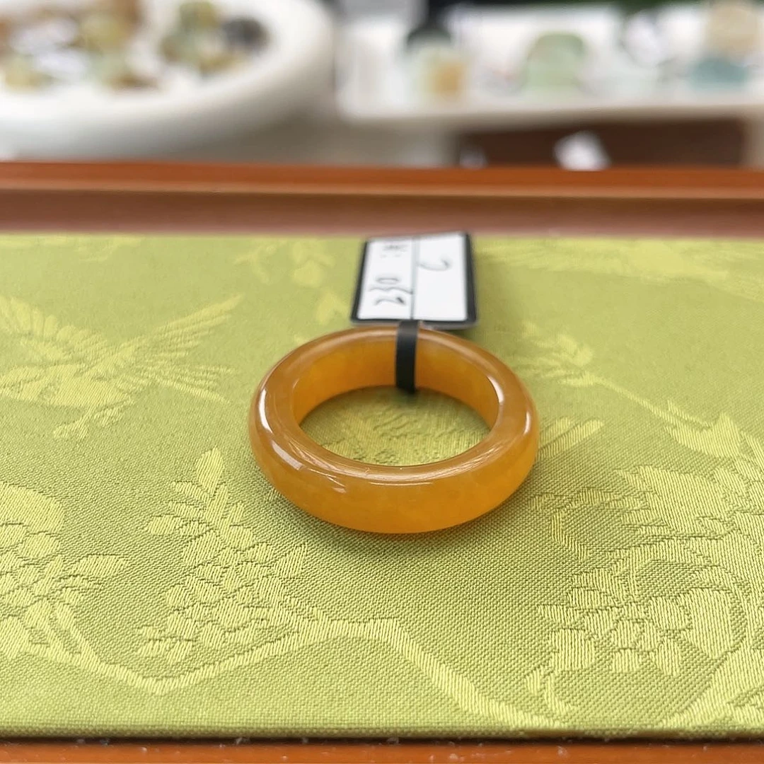 未镶嵌戒指和田玉c14 金橘糖泥鳅背18.1