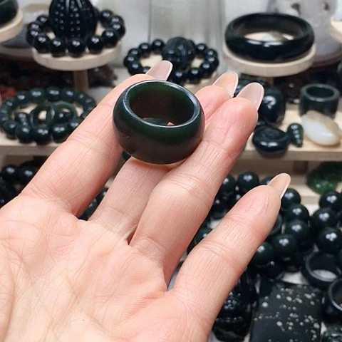 【闪购商品】未镶嵌手链和田玉?*哥