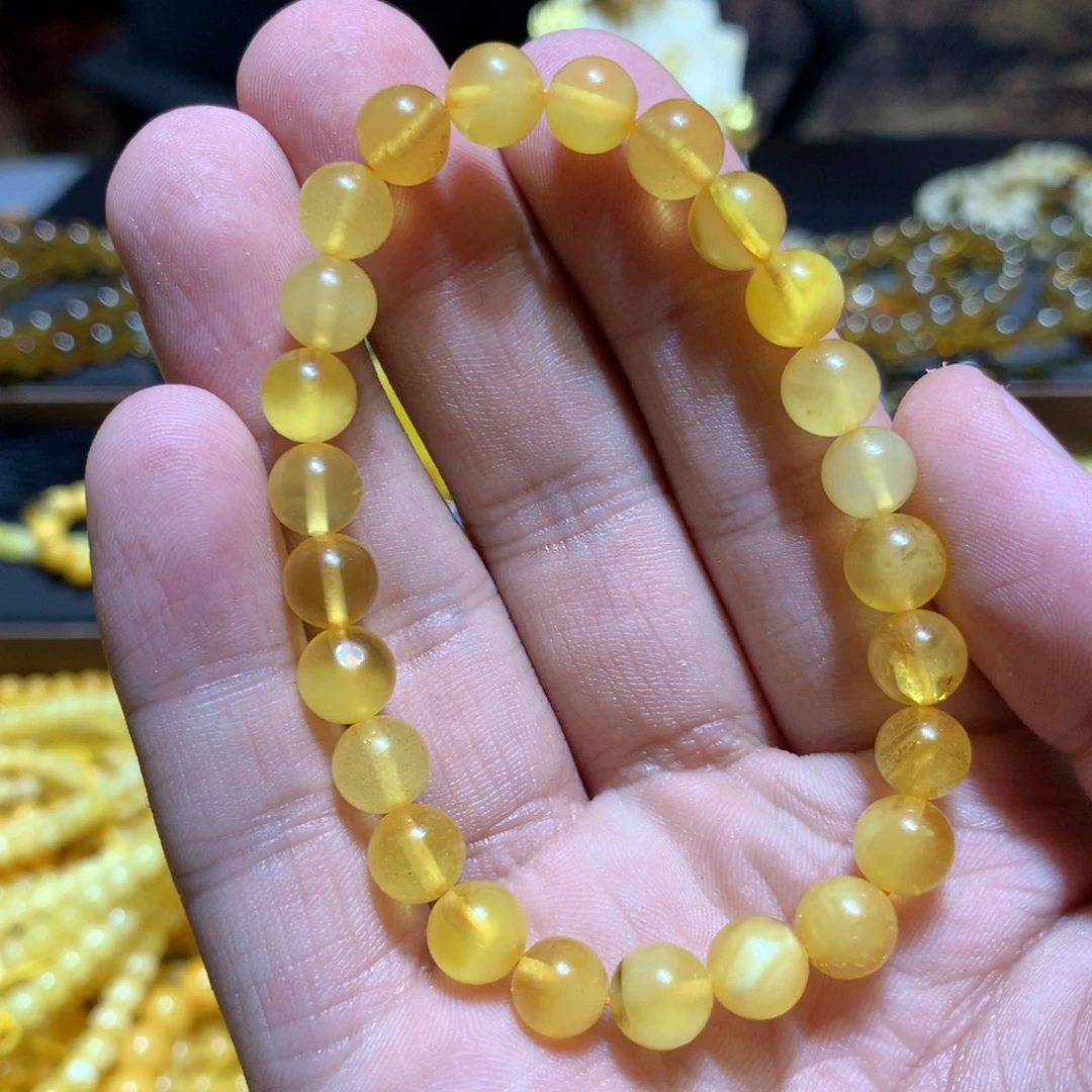 未镶嵌琥珀珠宝奇石