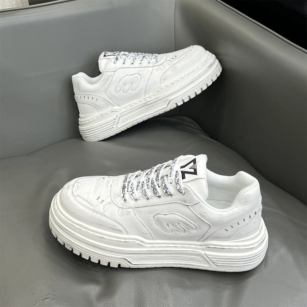 DMXUXM巴黎『设计风』新品好物~力荐！新款复古厚底耐磨运动板鞋男潮