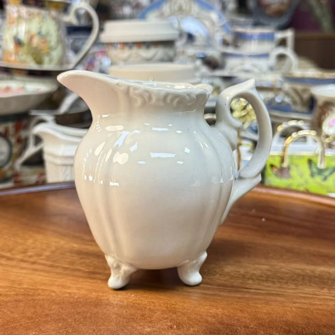 欧洲名画 cz 白瓷奶盅