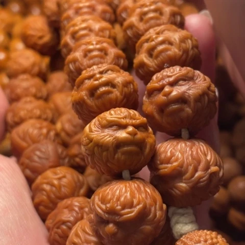 手串猴头核桃╭****╭舞台大