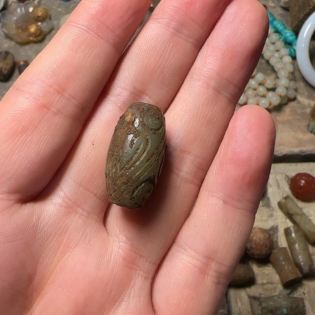 和田玉（糖玉）未镶嵌颈饰云***哥