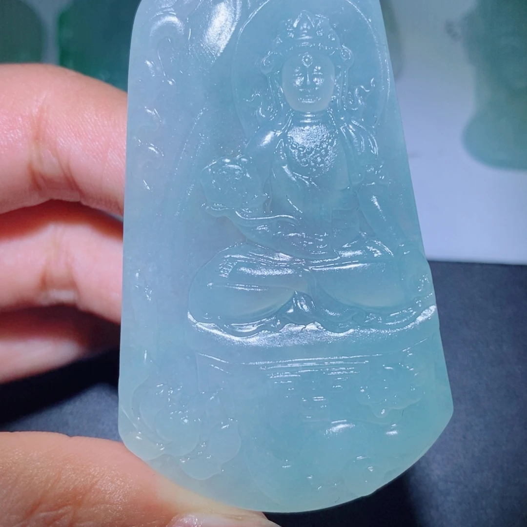 定制翡翠未镶嵌吊坠