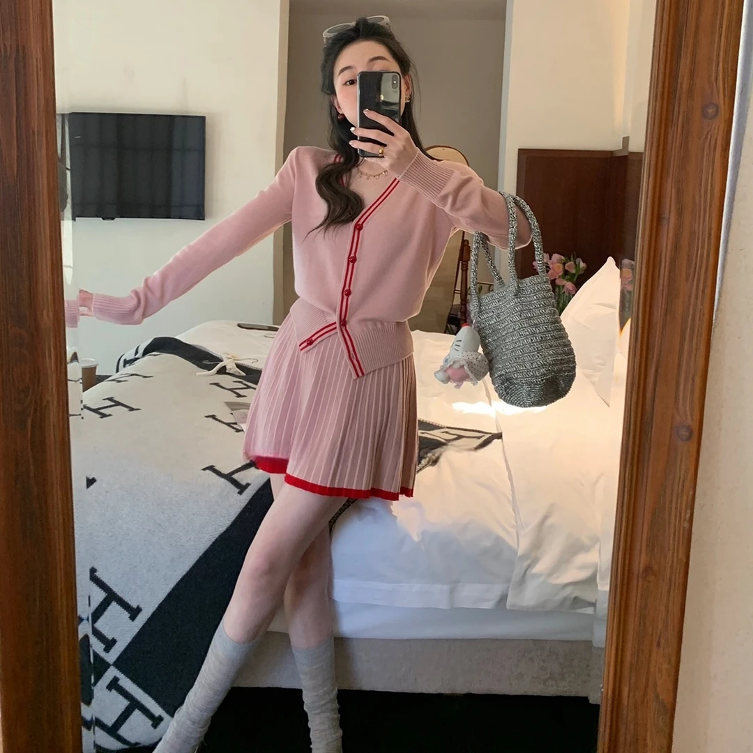 春季小香风套装女2025新款春秋爆款洋气减龄矮个子针织裙子两件套