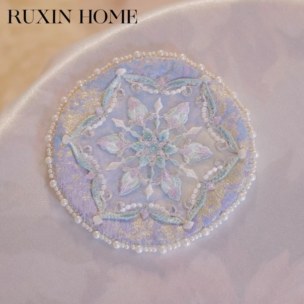 欧根纱·绣花雪花双面杯垫