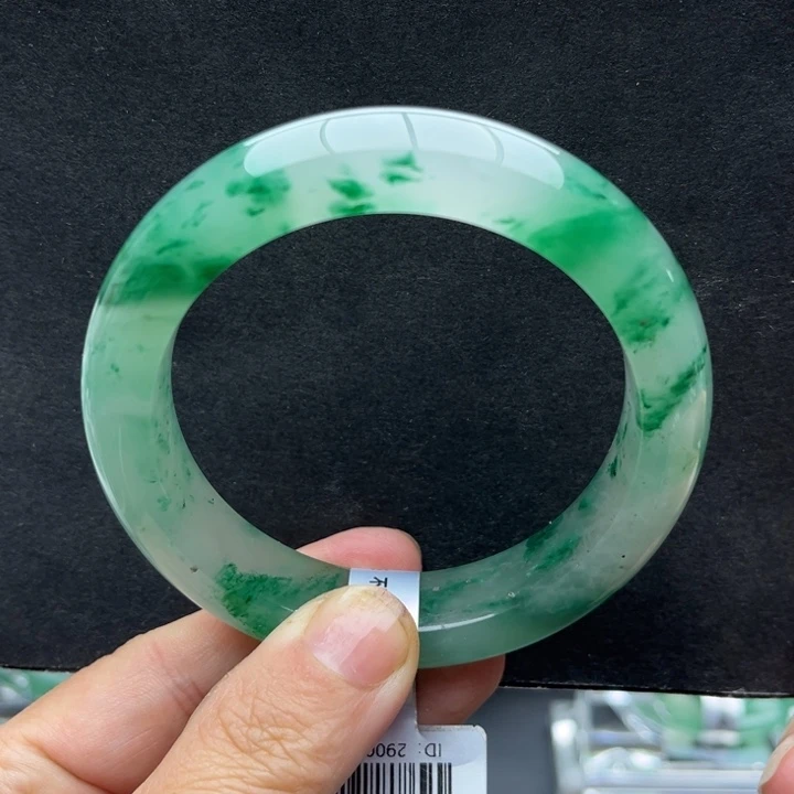 石英质玉未镶嵌手镯59/60