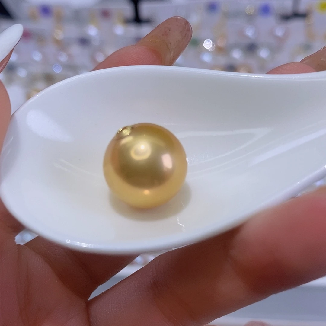 淡水珍珠18K金镶嵌颈饰包***3