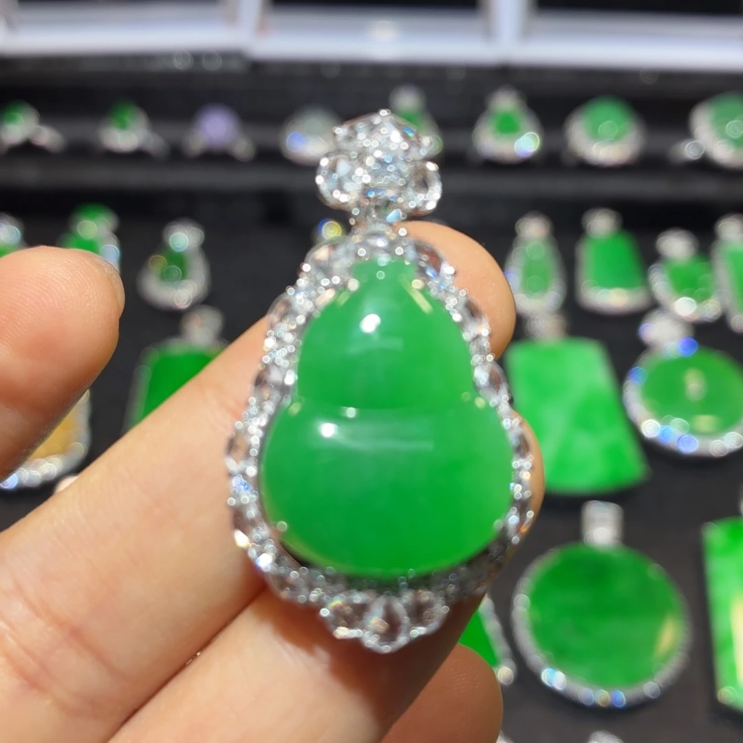 翡翠18K金镶嵌吊坠(不含链)翡翠