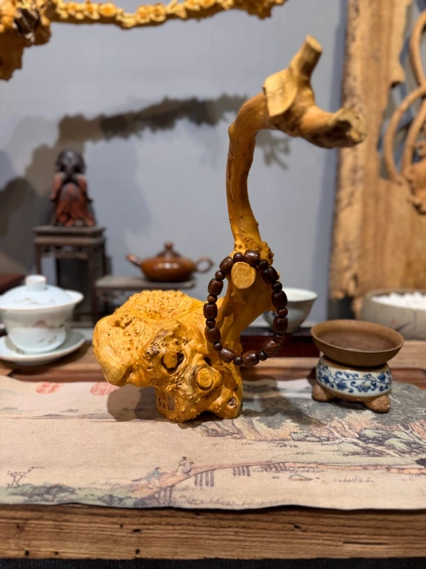 创意根雕小叶黄杨榴疤料金蟾摆件竹根雕