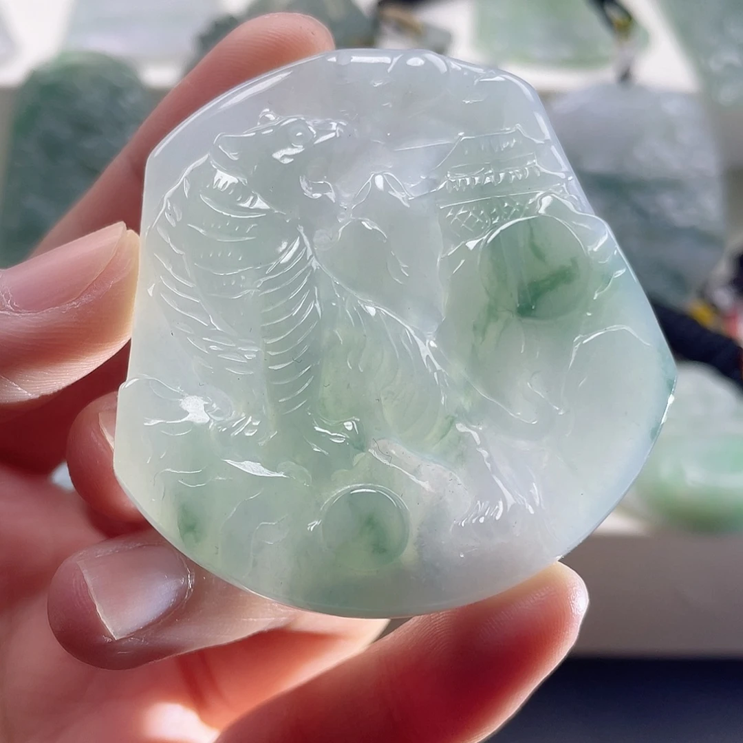 翡翠未镶嵌颈饰天然翡翠1111111