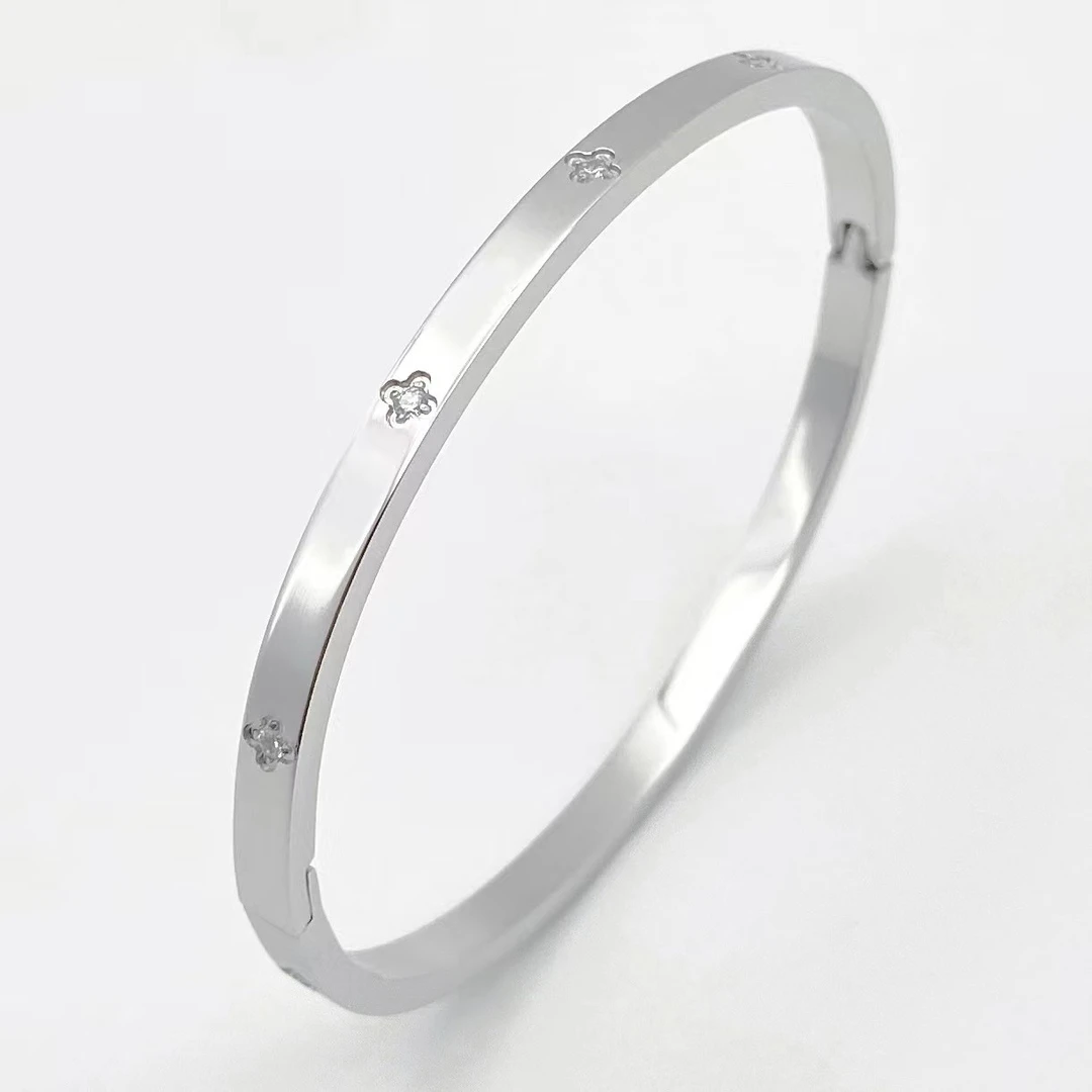 钛钢手镯 木木（AQ529）60毫米*50毫米  手镯