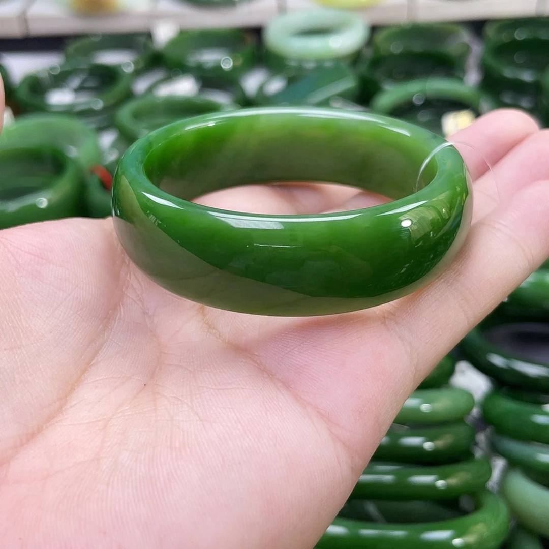 和田玉（碧玉）手镯未镶嵌