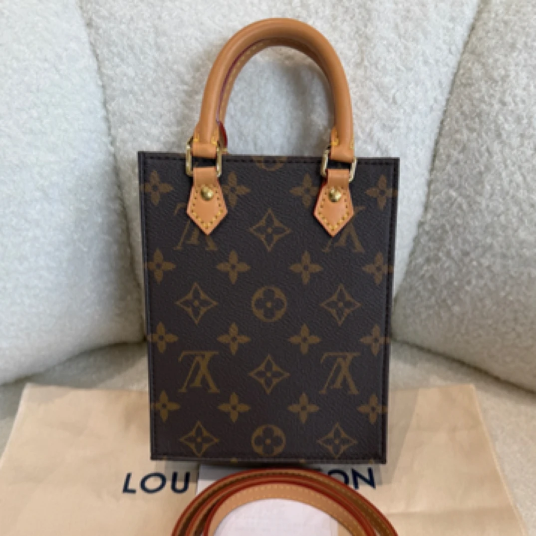 99新 LV 老花mini tote琴谱，芯片款，尺寸17x14x5CM N0613