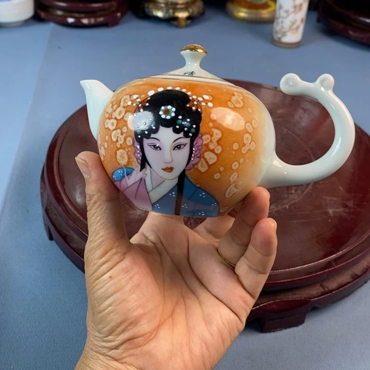 其他景德镇陶瓷工艺品