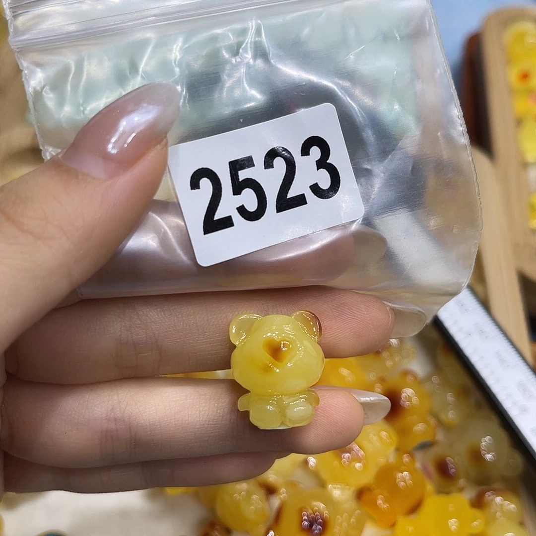 琥珀未镶嵌裸石蜜蜡