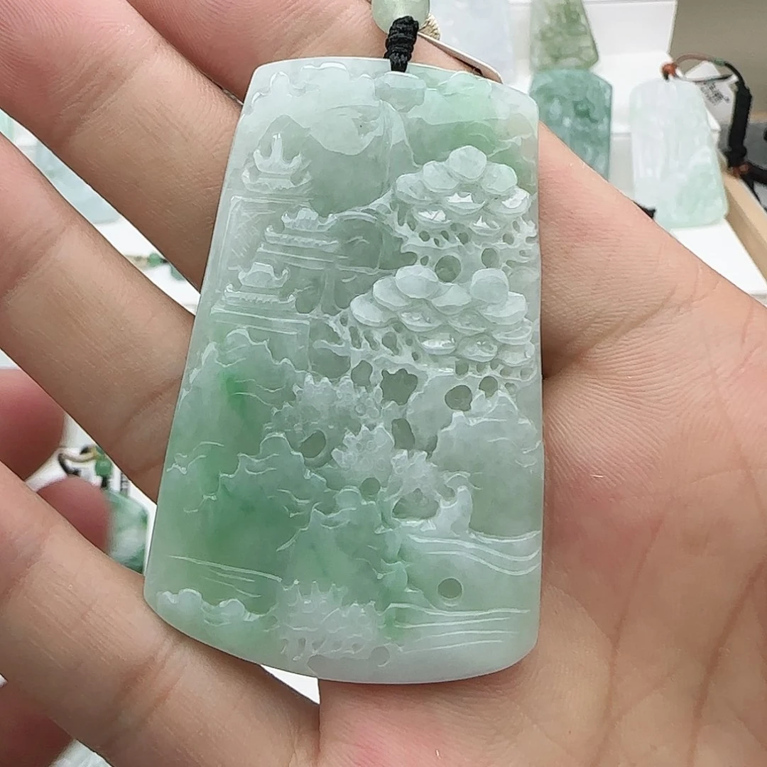 翡翠未镶嵌颈饰翡翠