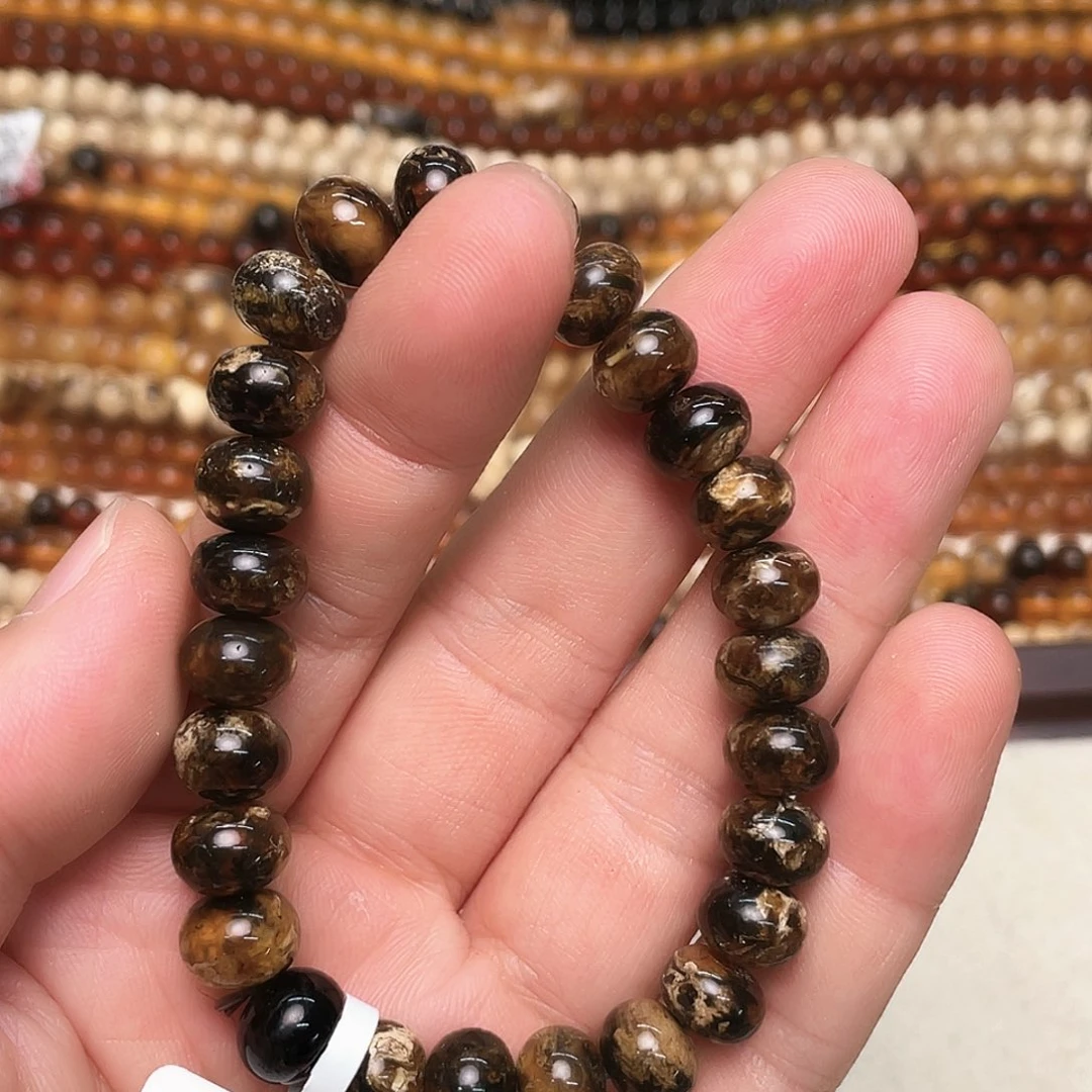 未镶嵌琥珀裸石九71744