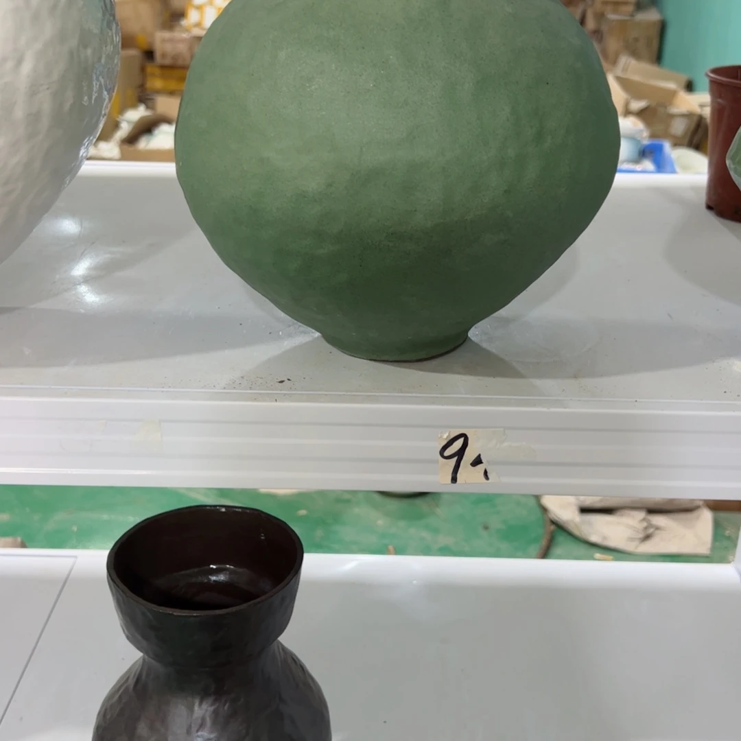 红陶夏*?口10高22无孔