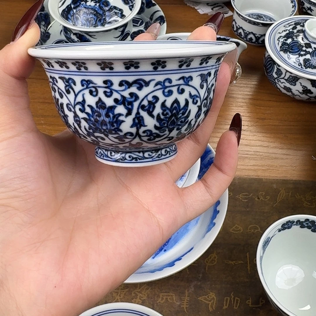 李***光瓷缠枝莲杯杯不退不换