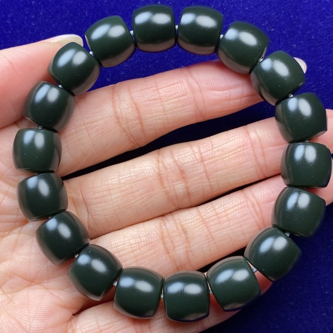 和田玉未镶嵌手串