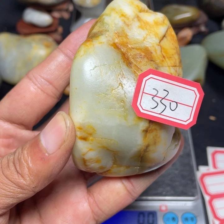 颈饰未镶嵌和田玉330