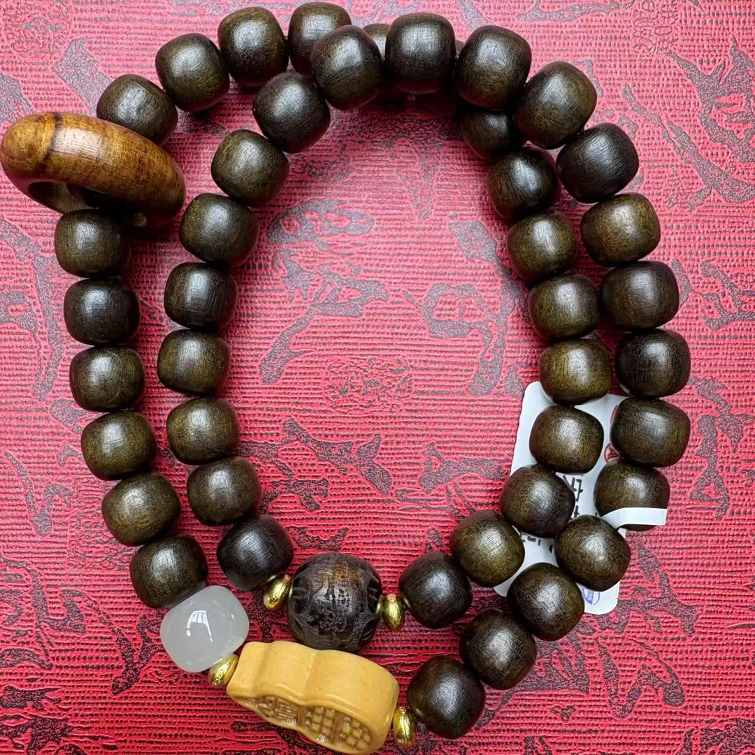（开总文玩）天然沉香木串779