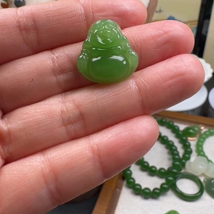 和田玉（碧玉）未镶嵌颈饰