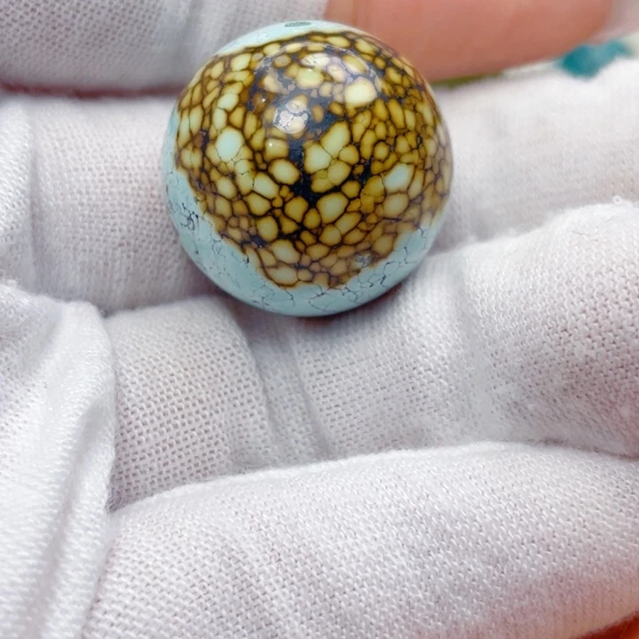 绿松石未镶嵌饰品