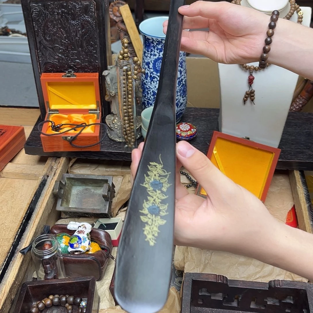 大叶紫檀（黑酸枝木类）