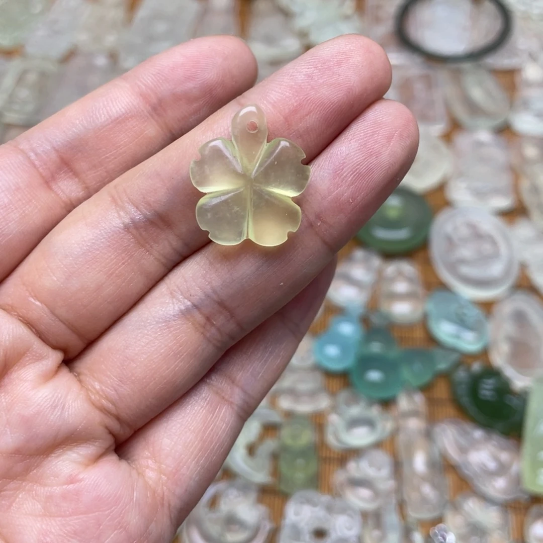 未镶嵌手镯和田玉（糖玉）