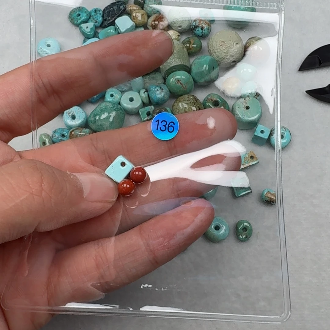 南红玛瑙未镶嵌珠宝奇石