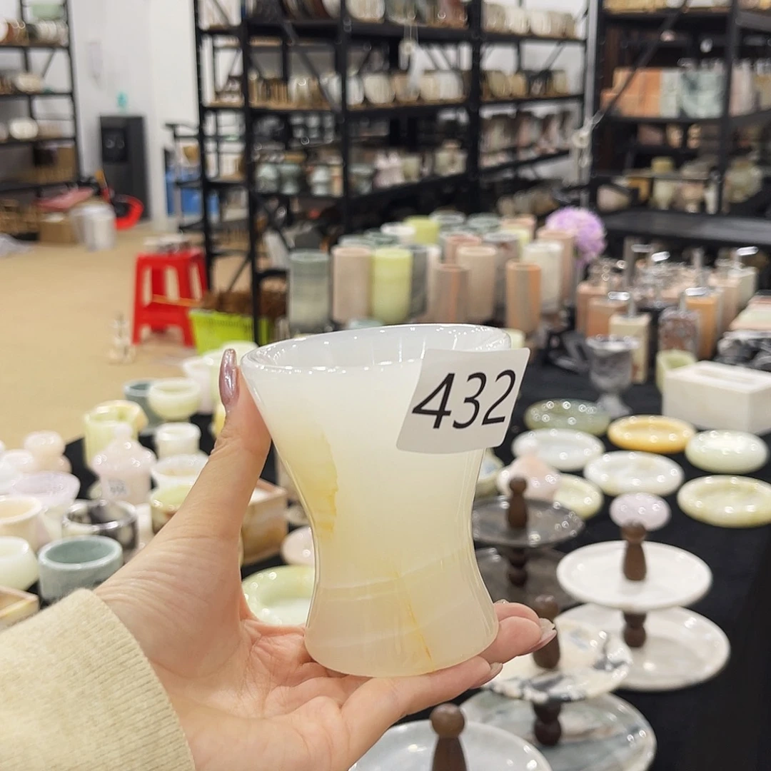 432号白玉杯子福利不退换