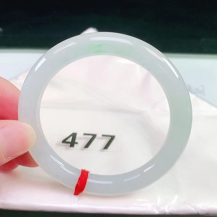 未镶嵌手镯（圆镯）翡翠477