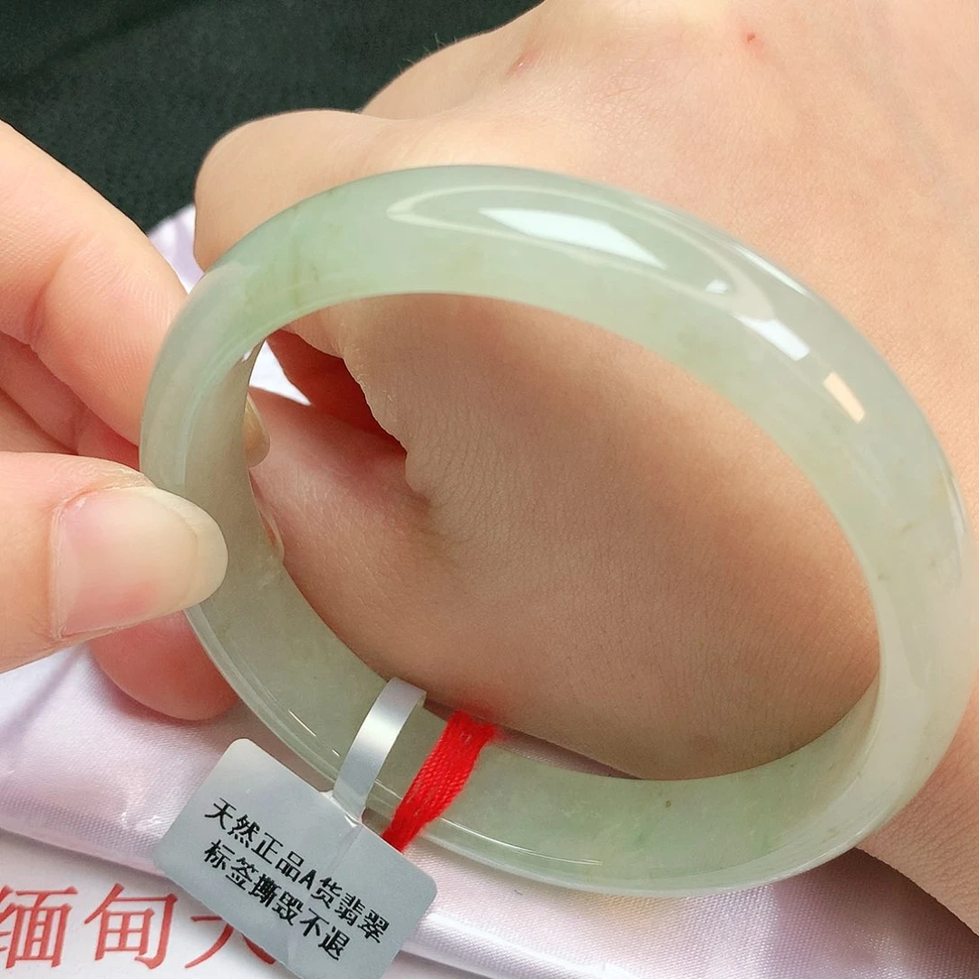 【闪购商品】翡翠手镯未镶嵌缅甸天然a货翡翠